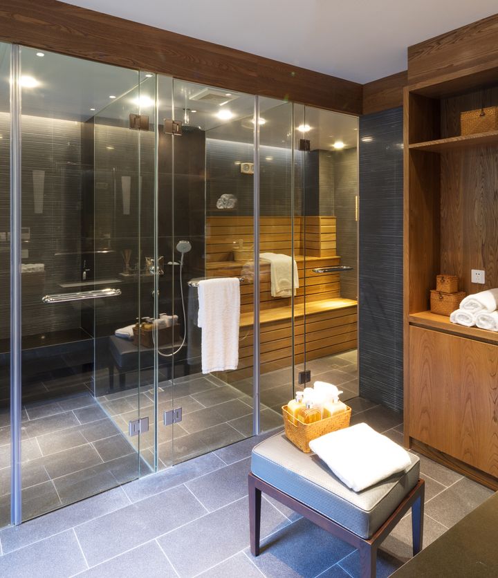 The Top Chicago Condo Buildings With Steam Room - Condominiums For Rent With Private Steam Shower Area